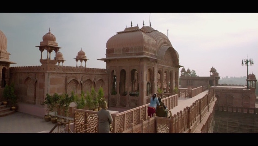 Khoobsurat(2014)_3-9.57.31 AM.jpg